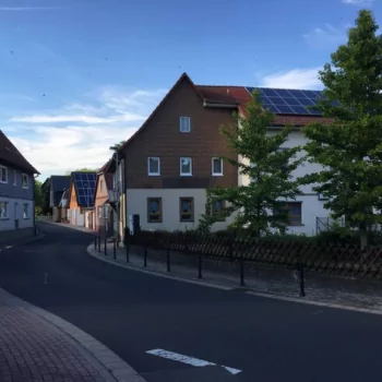 Straßenansicht