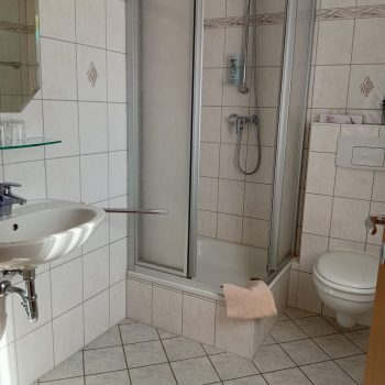 Tageslichtbad Zimmer 1